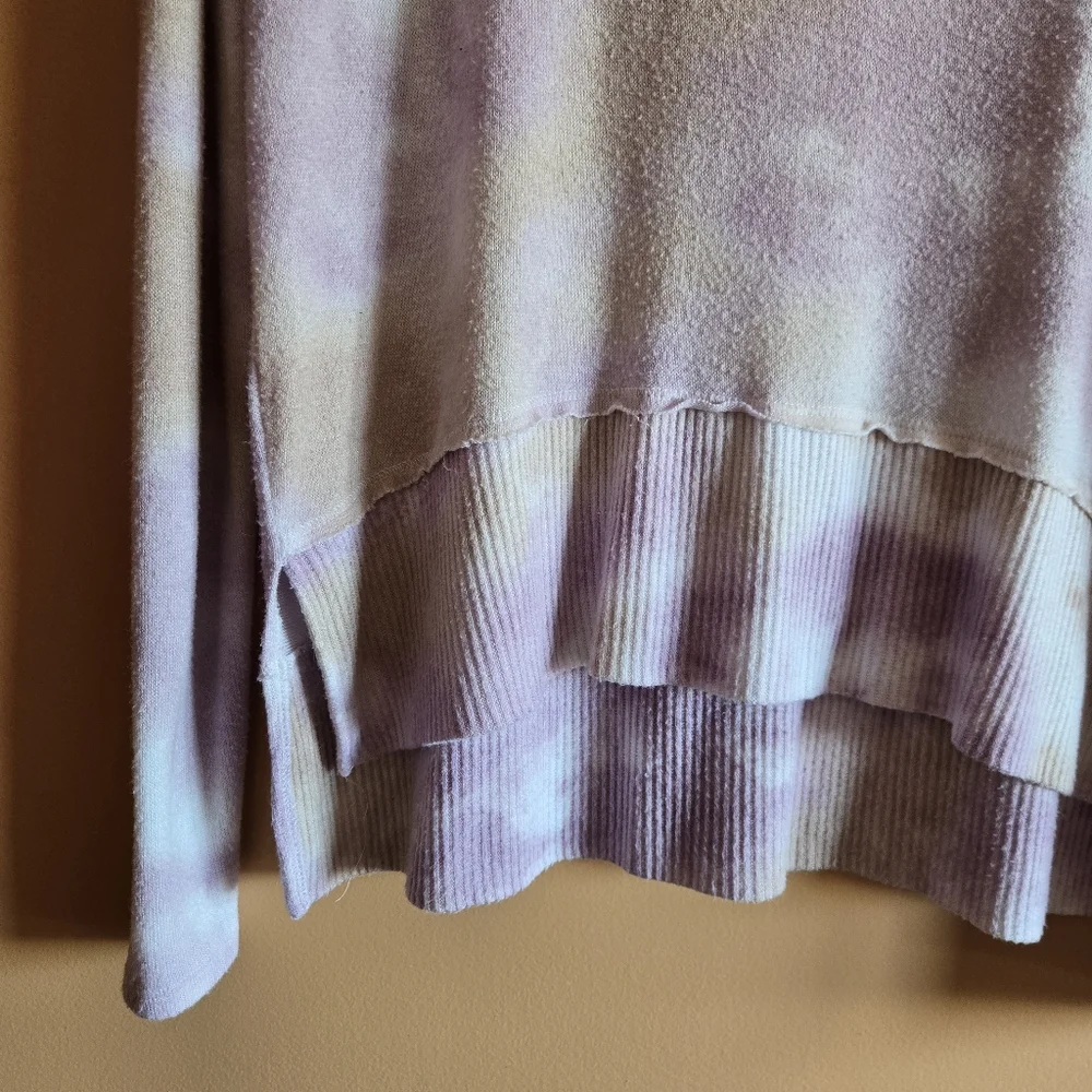 SO Lavender Tie-Dye Ruffle Ribbed Hem Sweater, L - Picture 3 of 4